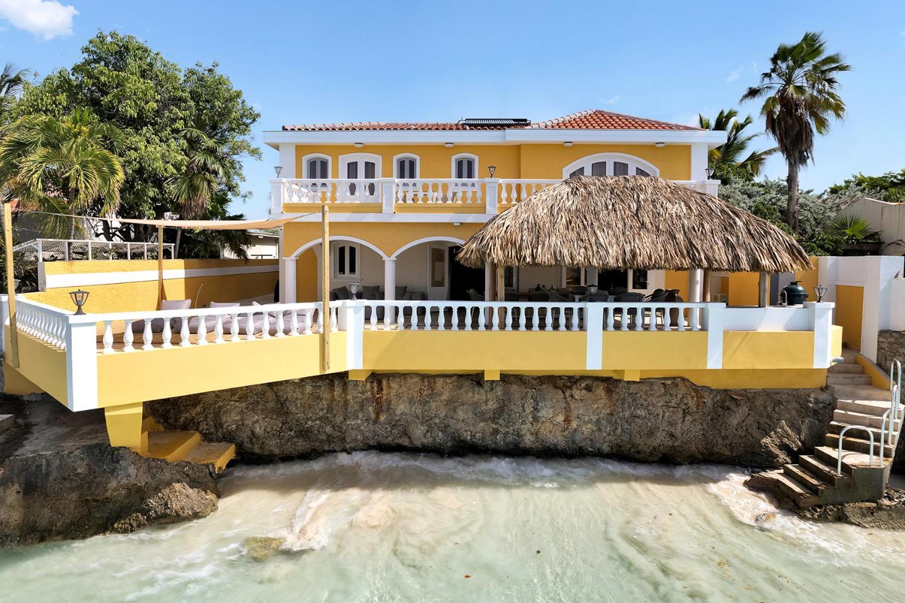 Oceanfront Villa Casa Mar Azul Kralendijk  Exterior photo