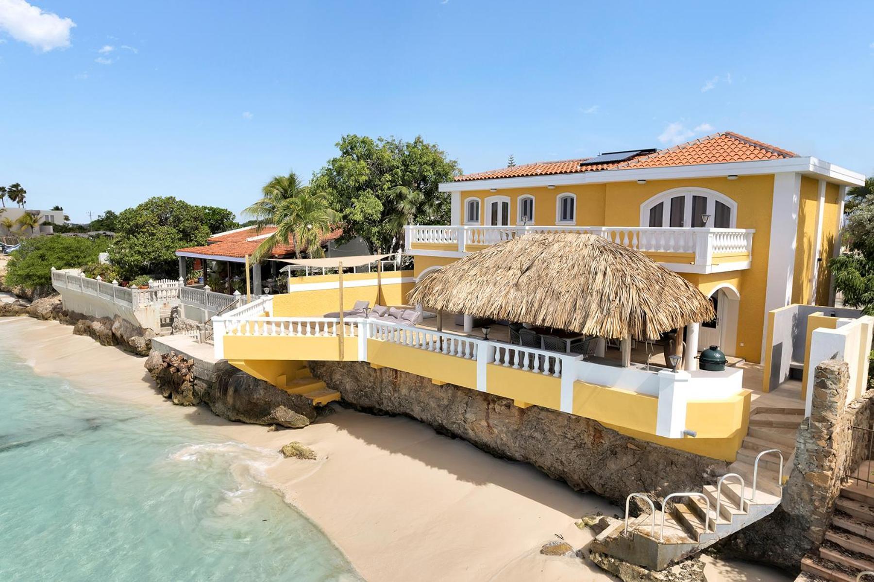 Oceanfront Villa Casa Mar Azul Kralendijk  Exterior photo